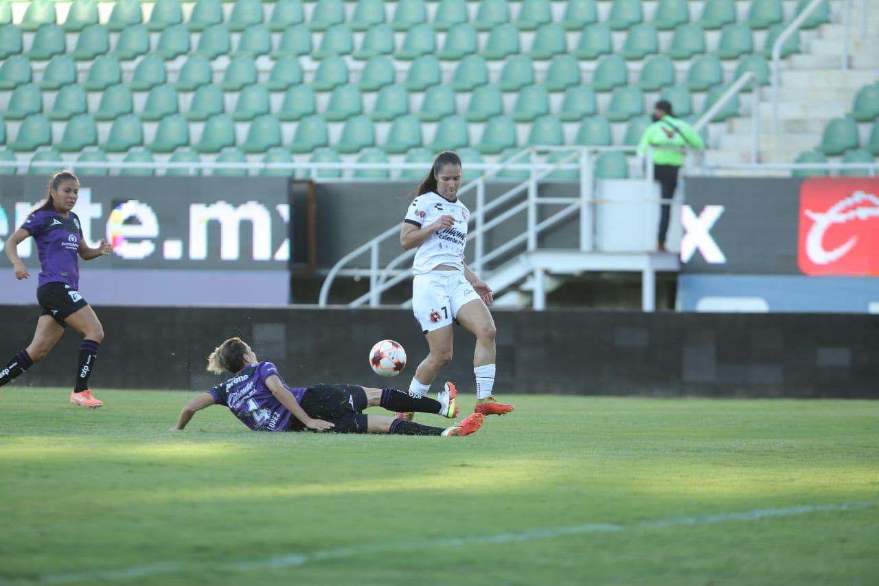 $!Mazatlán FC Femenil logra la victoria en El Kraken, en su último juego como local del torneo