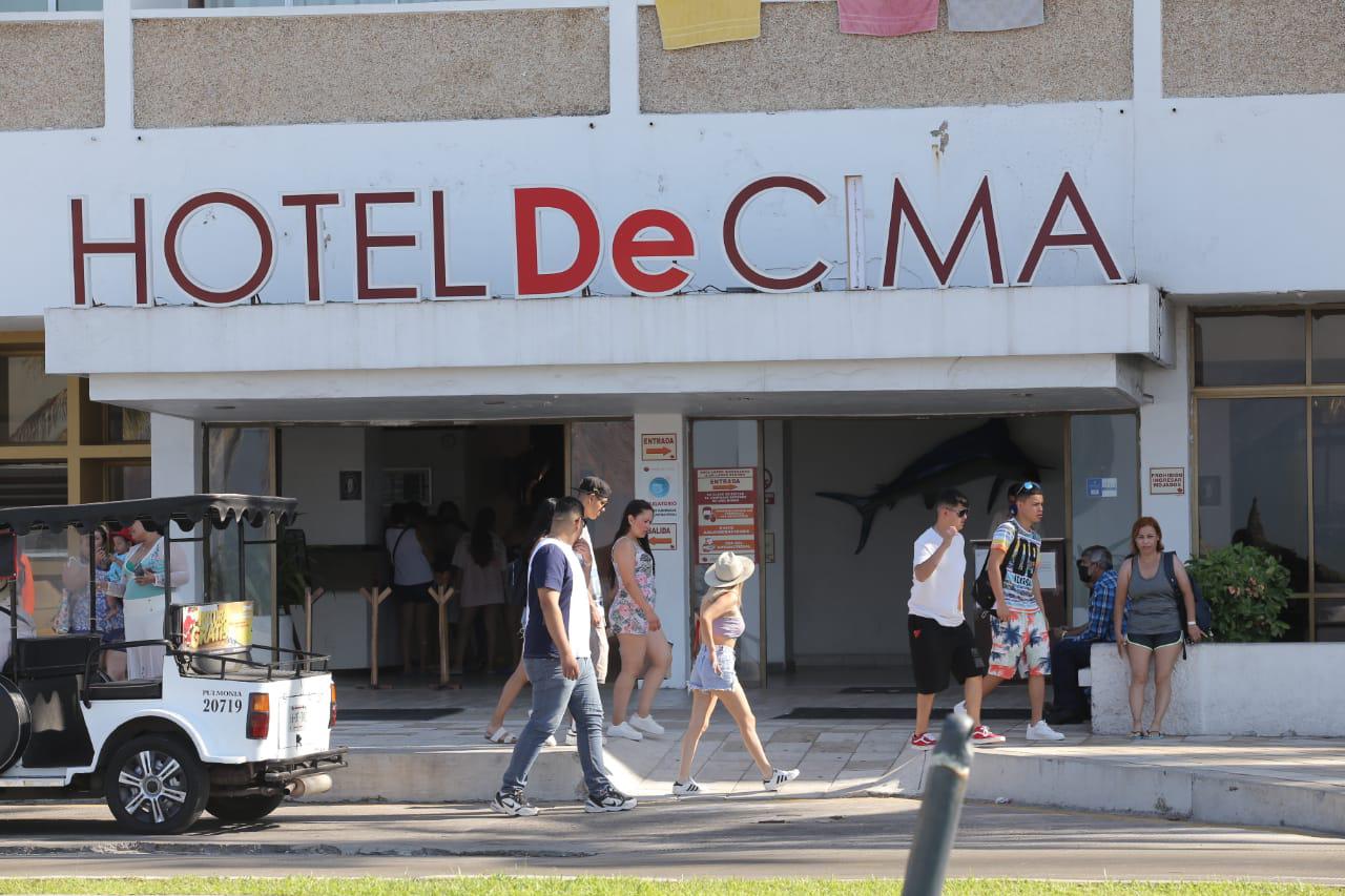$!Canaco Mazatlán asegura que al sector hotelero y comercial le va bien durante el Buen Fin