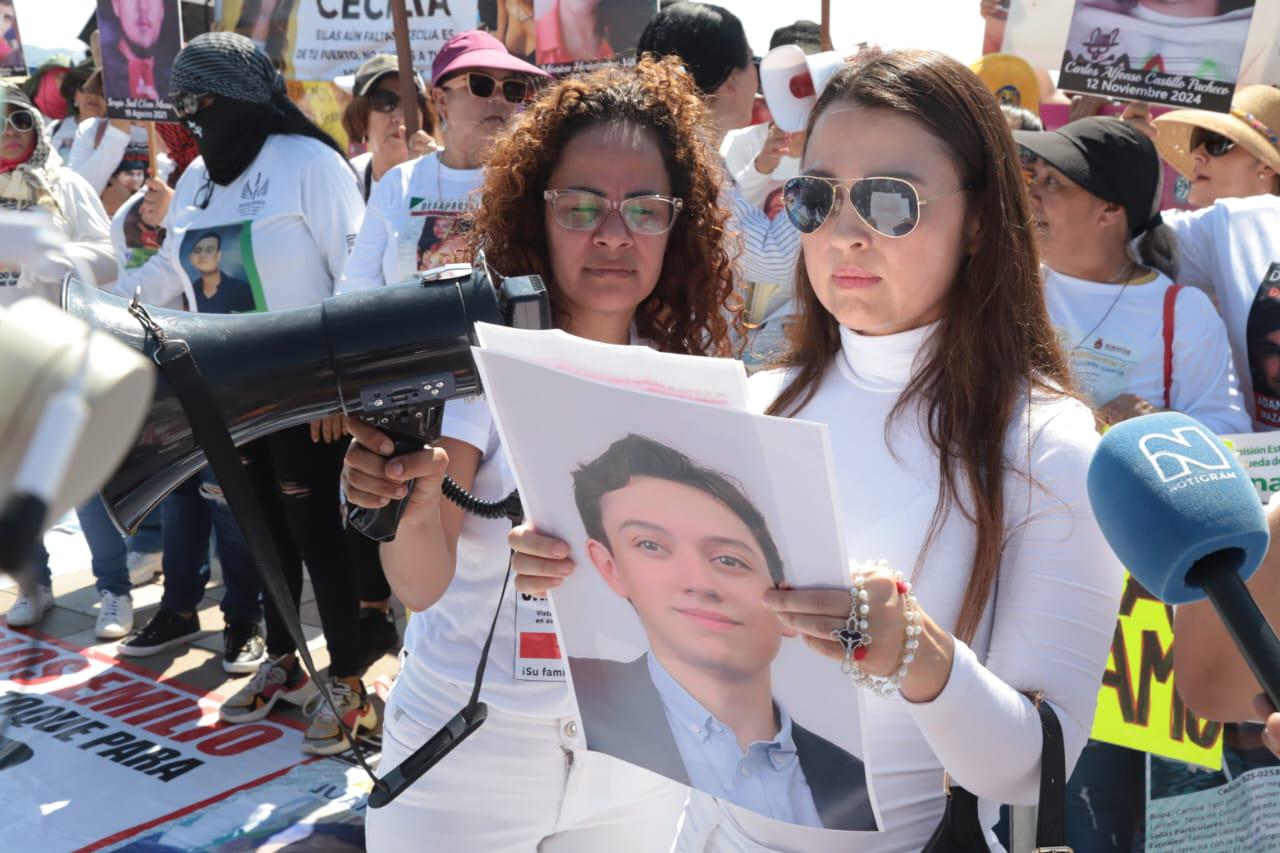 $!Ni avances ni resultados en el caso de Carlos Emilio, denuncia su madre