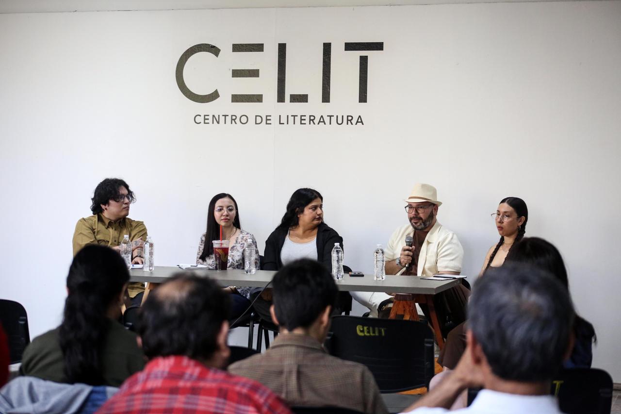 $!Cecilia Bojórquez, Alfredo Soto, Anahel Ramírez e Iván Rocha, conversaron sobre Poesía.