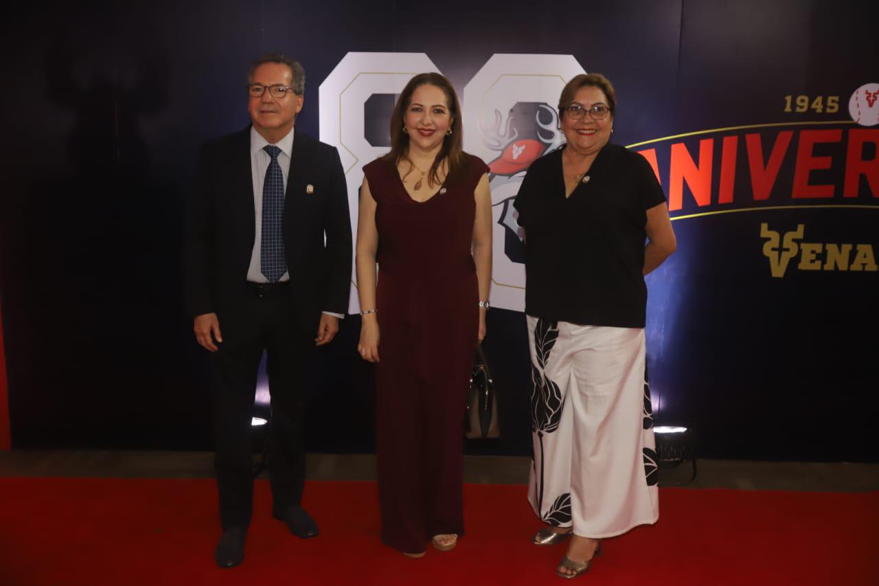 $!Rafael Domínguez Kelly, Ana Aceves y Dora Alicia Sánchez.