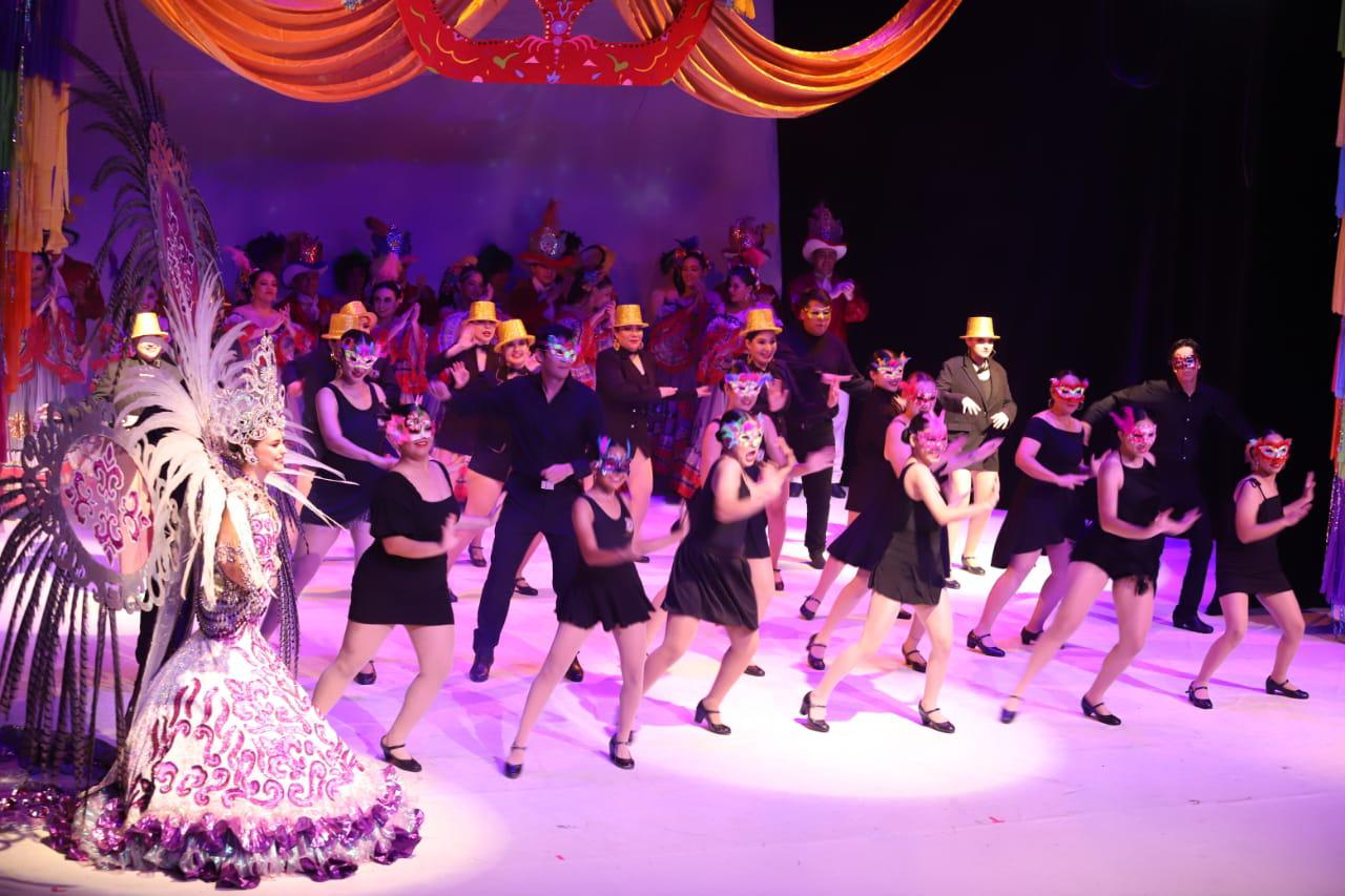 $!Música, ritmo, baile y mucho arte, en el Festival de Clausura ‘A Ritmo de Carnaval‘