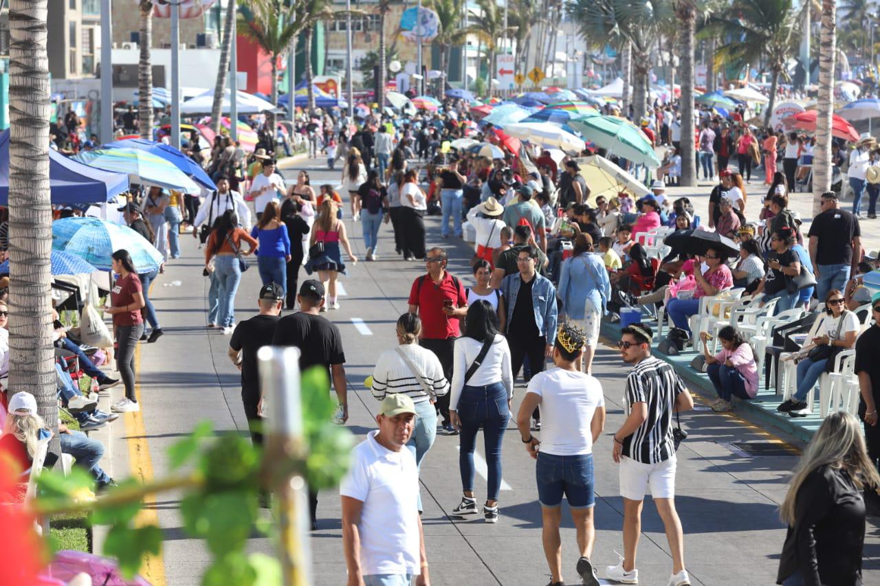 $!Reporta Sectur Sinaloa hasta 85% de ocupación hotelera en Mazatlán por Carnaval