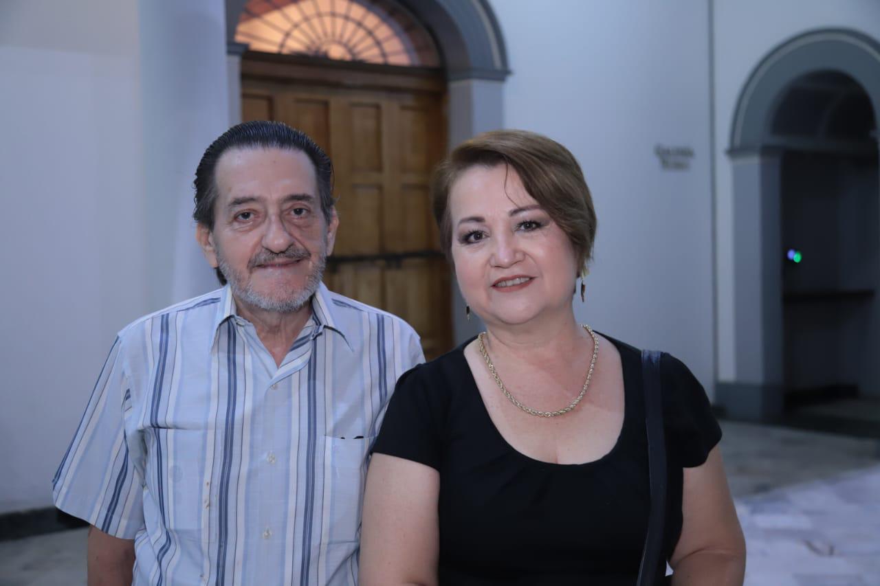 $!Luis Sánchez Tagle y Martha Humarán.