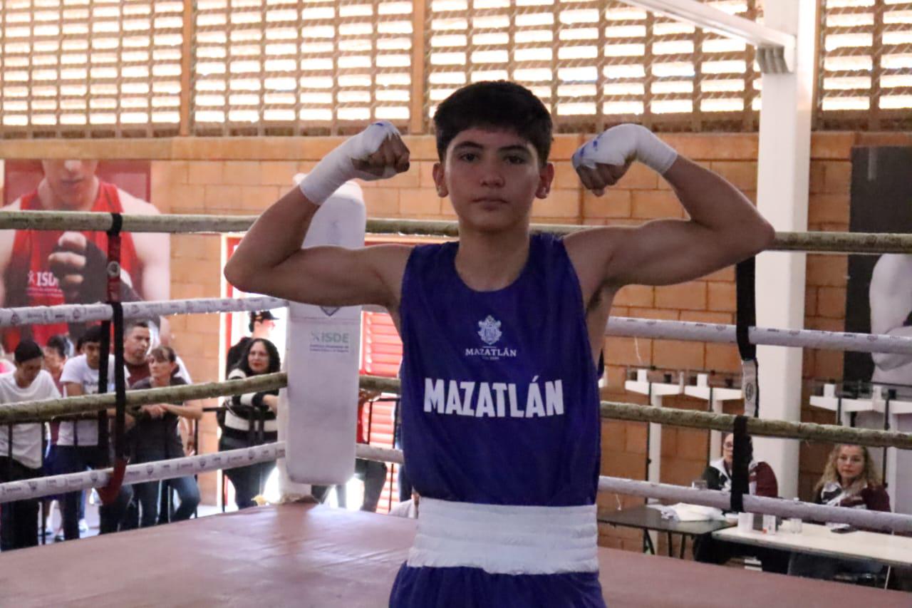 $!Muestra Mazatlán puños de oro en Culiacán