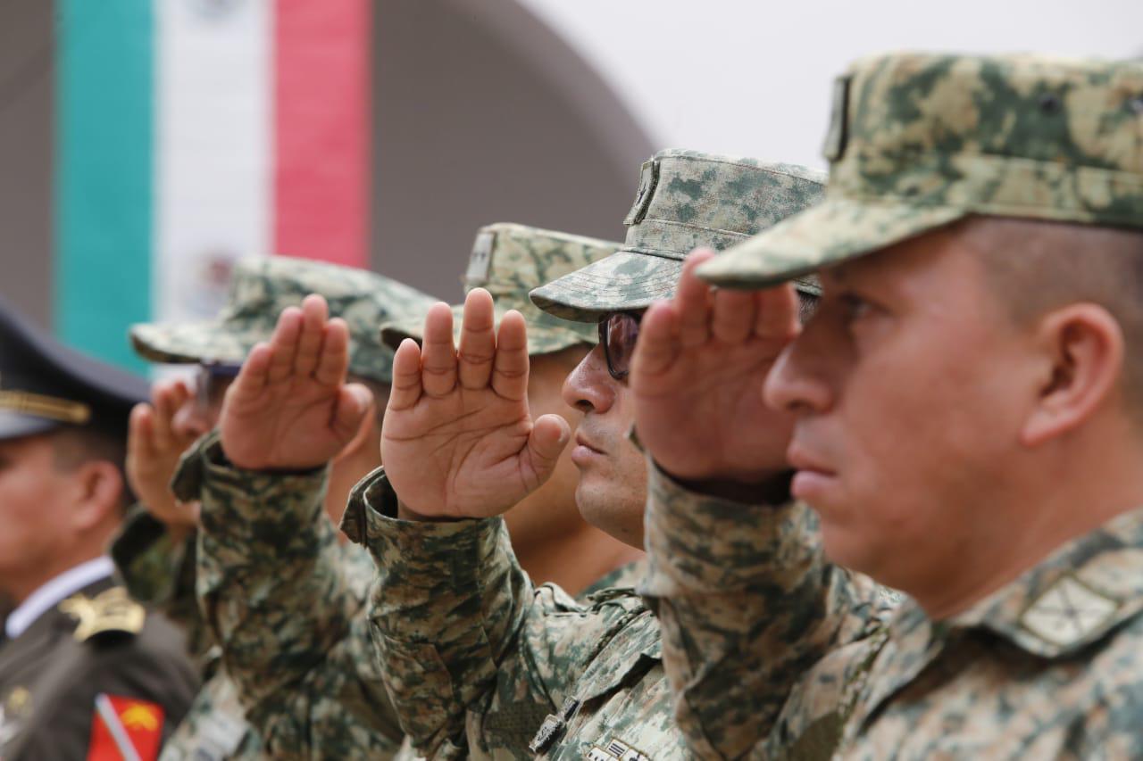 $!Reconocen a 72 integrantes del Ejército, Fuerza Aérea y Guardia Nacional con ascensos en Culiacán
