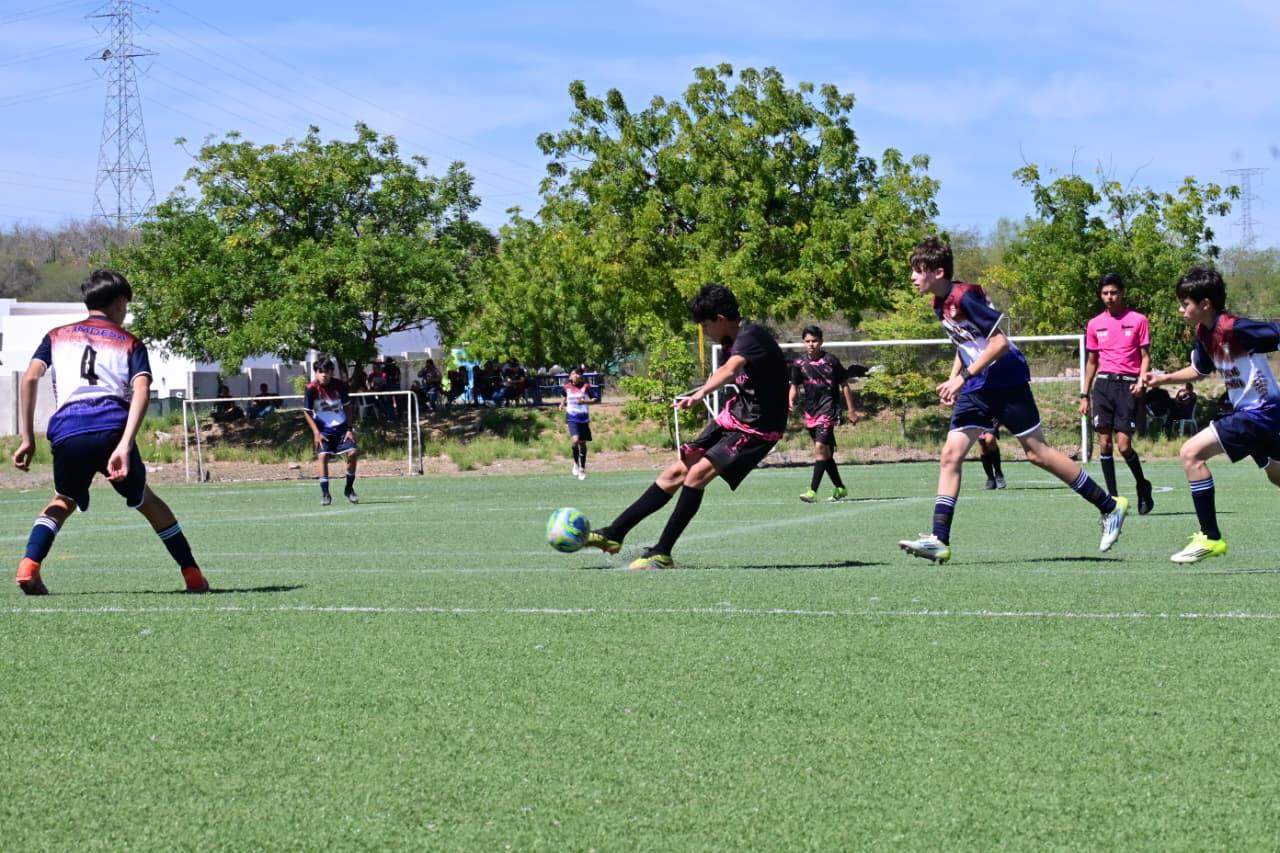 $!Logra Mazatlán tres victorias en el estatal de futbol