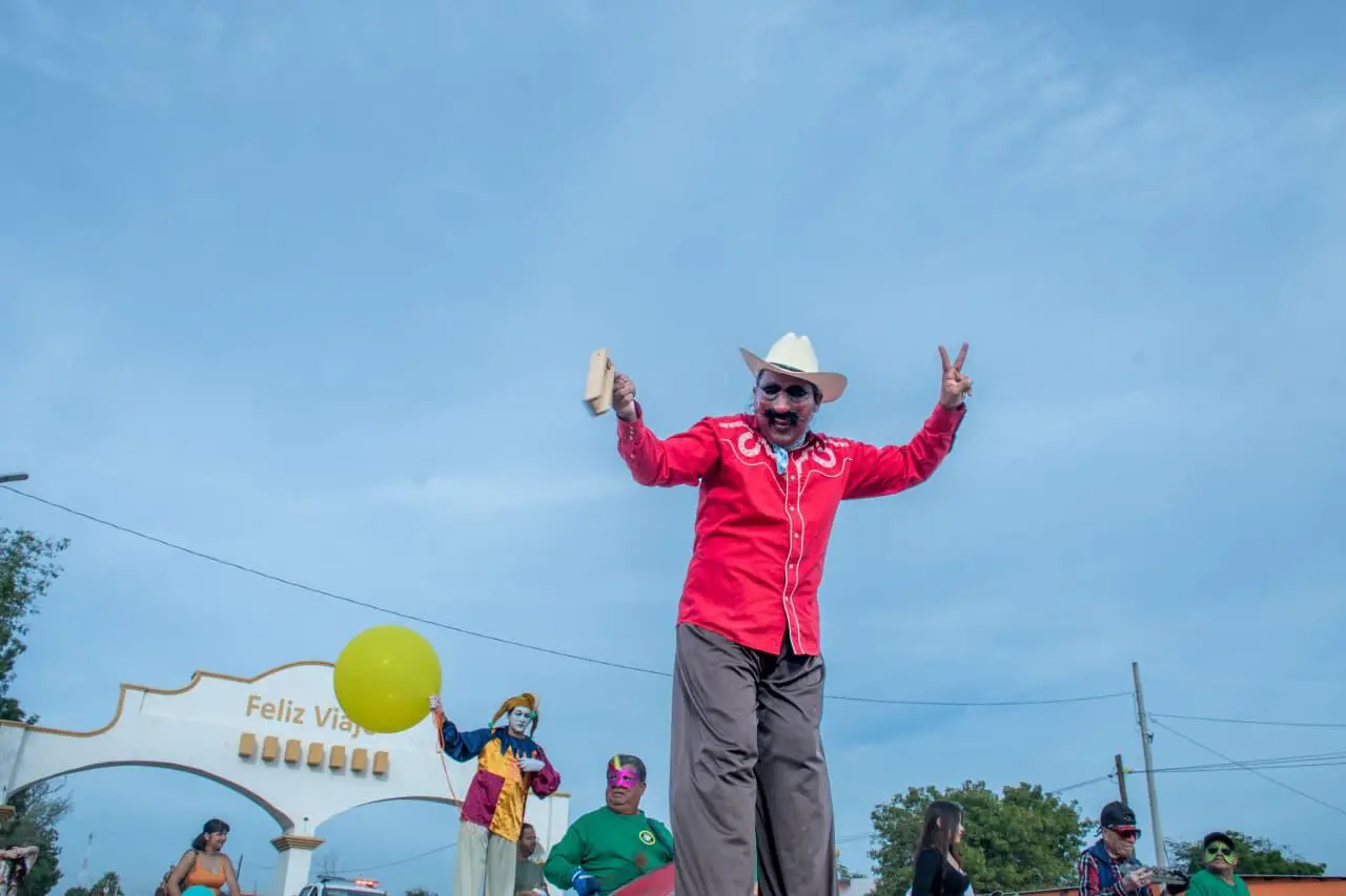 $!Quilá se viste de fiesta con celebraciones de la Candelaria con cronistas, desfile carnavalesco y fiestas