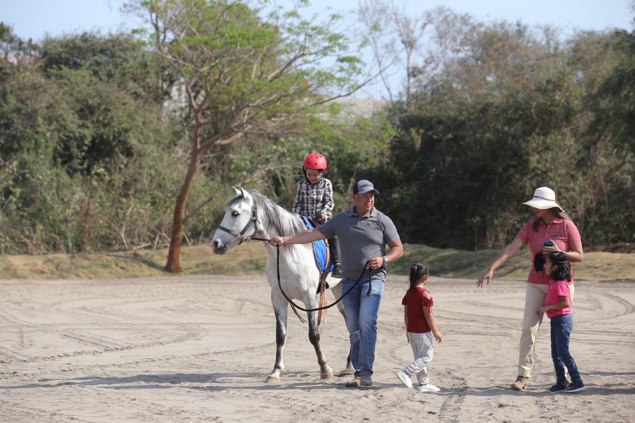 $!Inauguran Club Hípico y la Escuela de Equitación Ecuestre Mazatlán