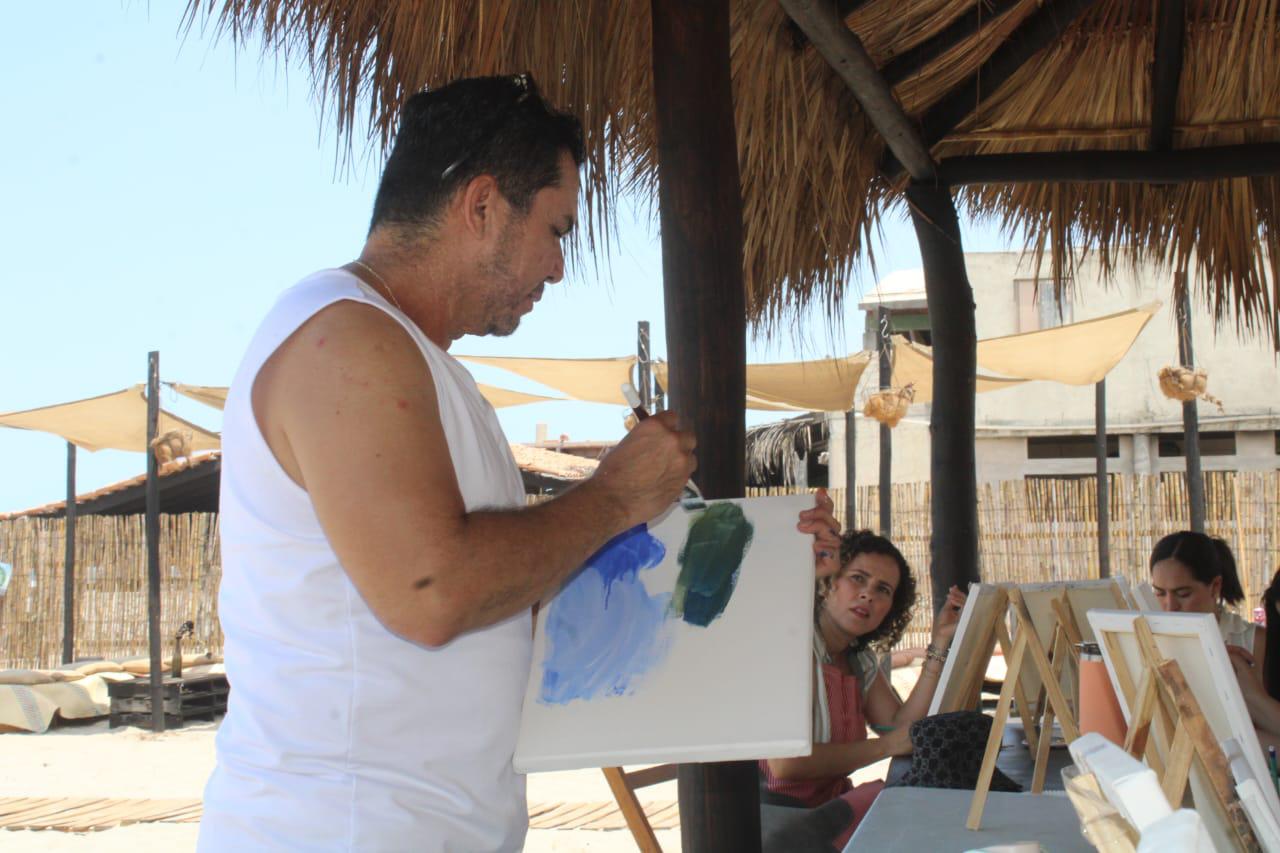 $!El pintor Sergio Ramírez ofrece su primer taller en Rosario