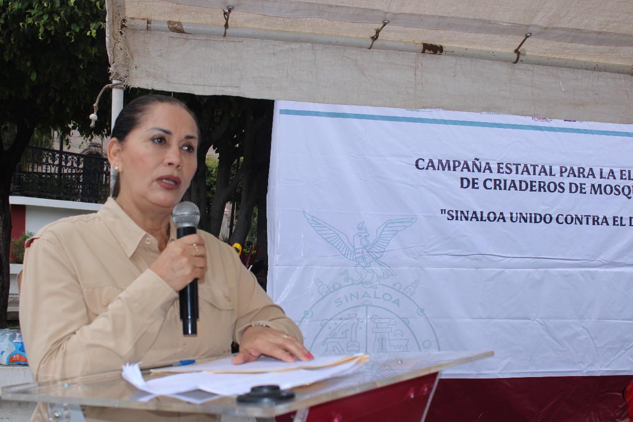 $!Ponen en marcha en Escuinapa campaña contra el mosco del dengue