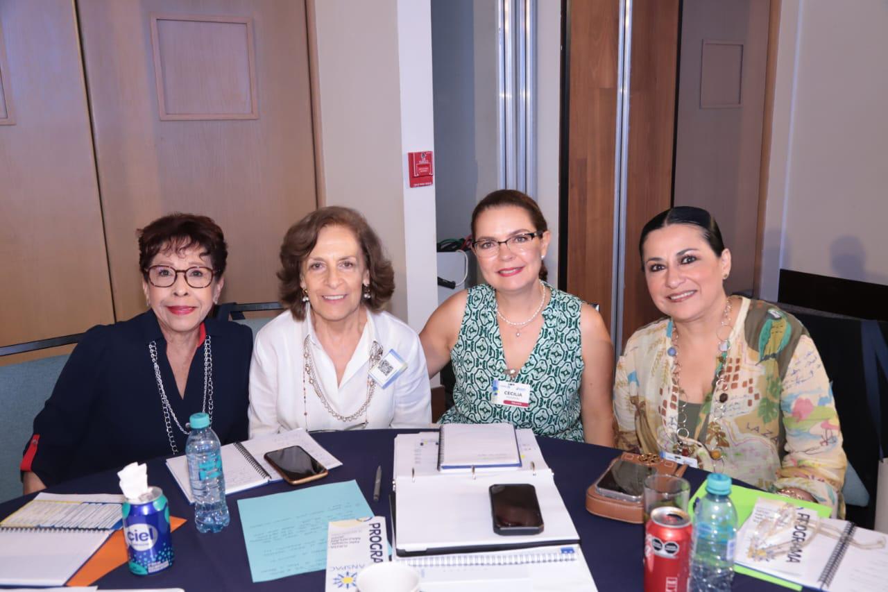 $!Rosamaria Alavez, Alicia Merino, Cecilia González y Mónica Mendoza.