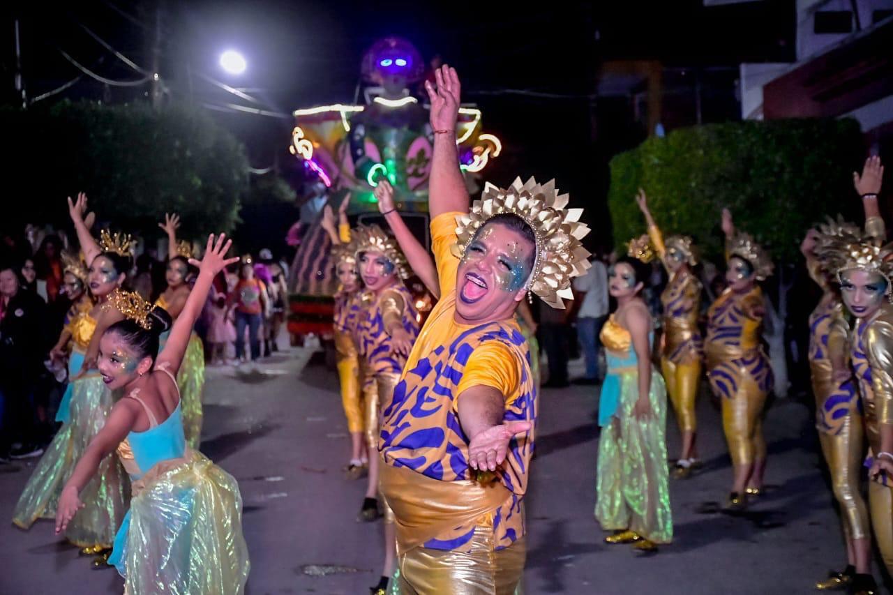 $!Realizan desfile de Reinas del Carnaval de Villa Unión, Mazatlán
