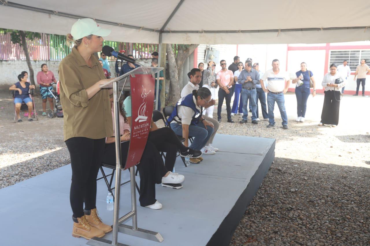 $!Inicia Gobierno de Mazatlán pavimentación y rehabilitación de calles en Villa Unión