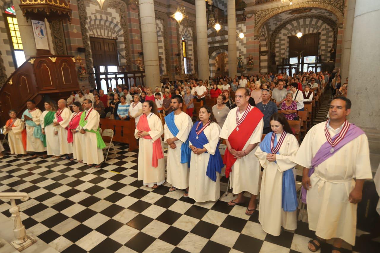 $!Celebra Diócesis de Mazatlán el Jueves Santo con misa de la Última Cena del Señor y lavatorio de pies