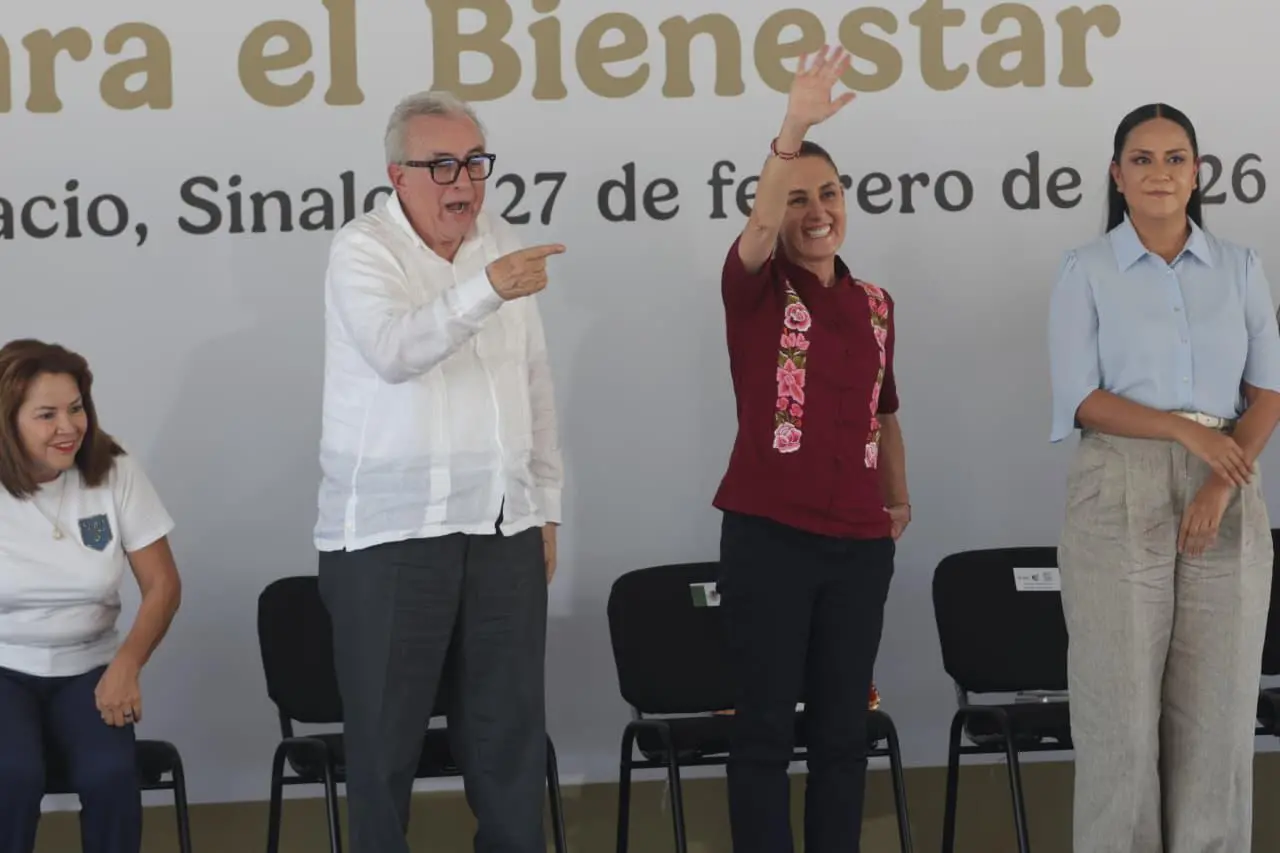 $!Entrega Sheinbaum tarjetas de programas del Bienestar en San Ignacio, Sinaloa