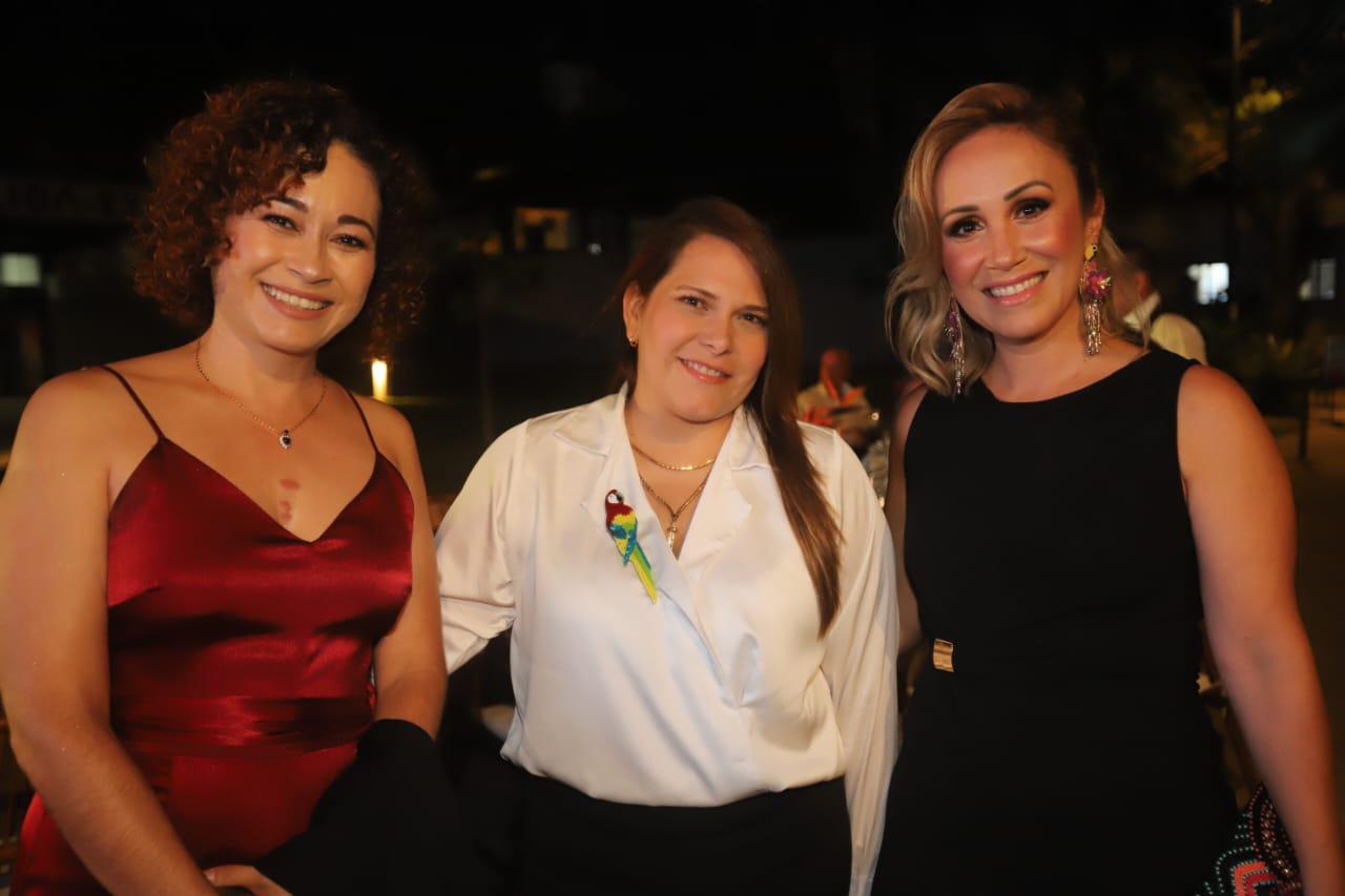 $!Liliana Villordo, Luz Botero y Andrea Toledo.