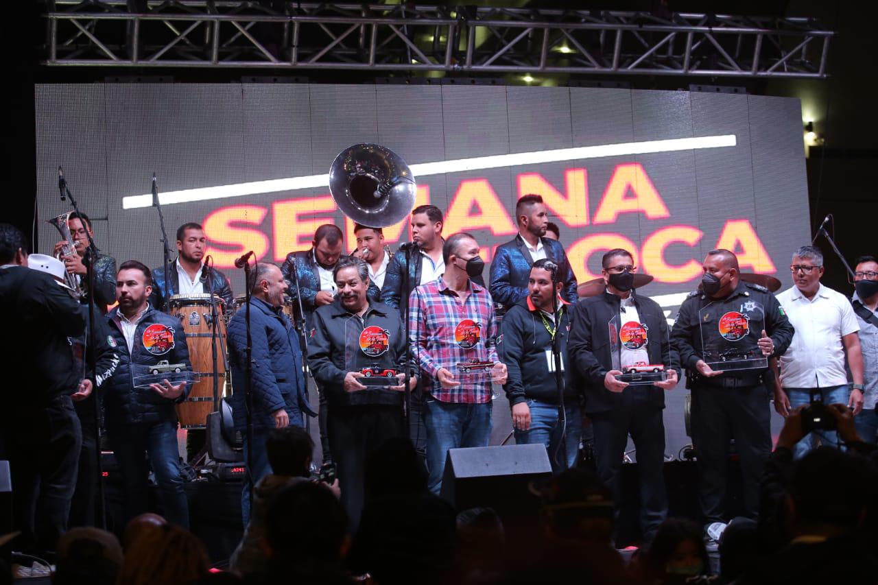 $!Entre el rugir de los vehículos se inaugura la tercera edición de la Semana de la Troca