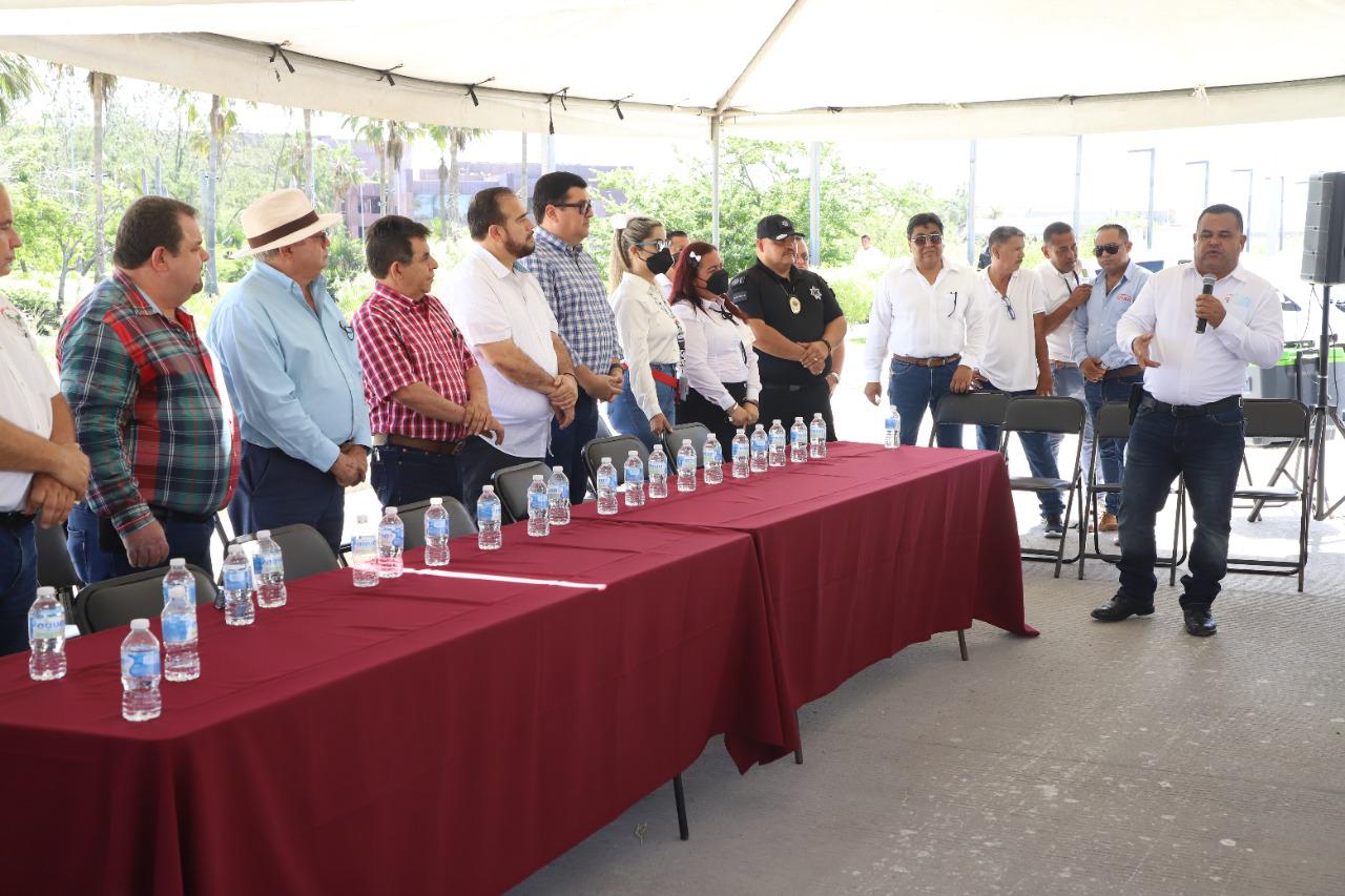 $!Alistan en Mazatlán plataforma digital para contratar servicio de transporte