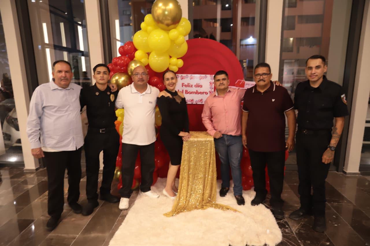 $!Elizandro Ramos, Rubén Ramos, José Manuel Cruz, Janeth Ramos, Francisco López, Juan Martínez y Aldo López.