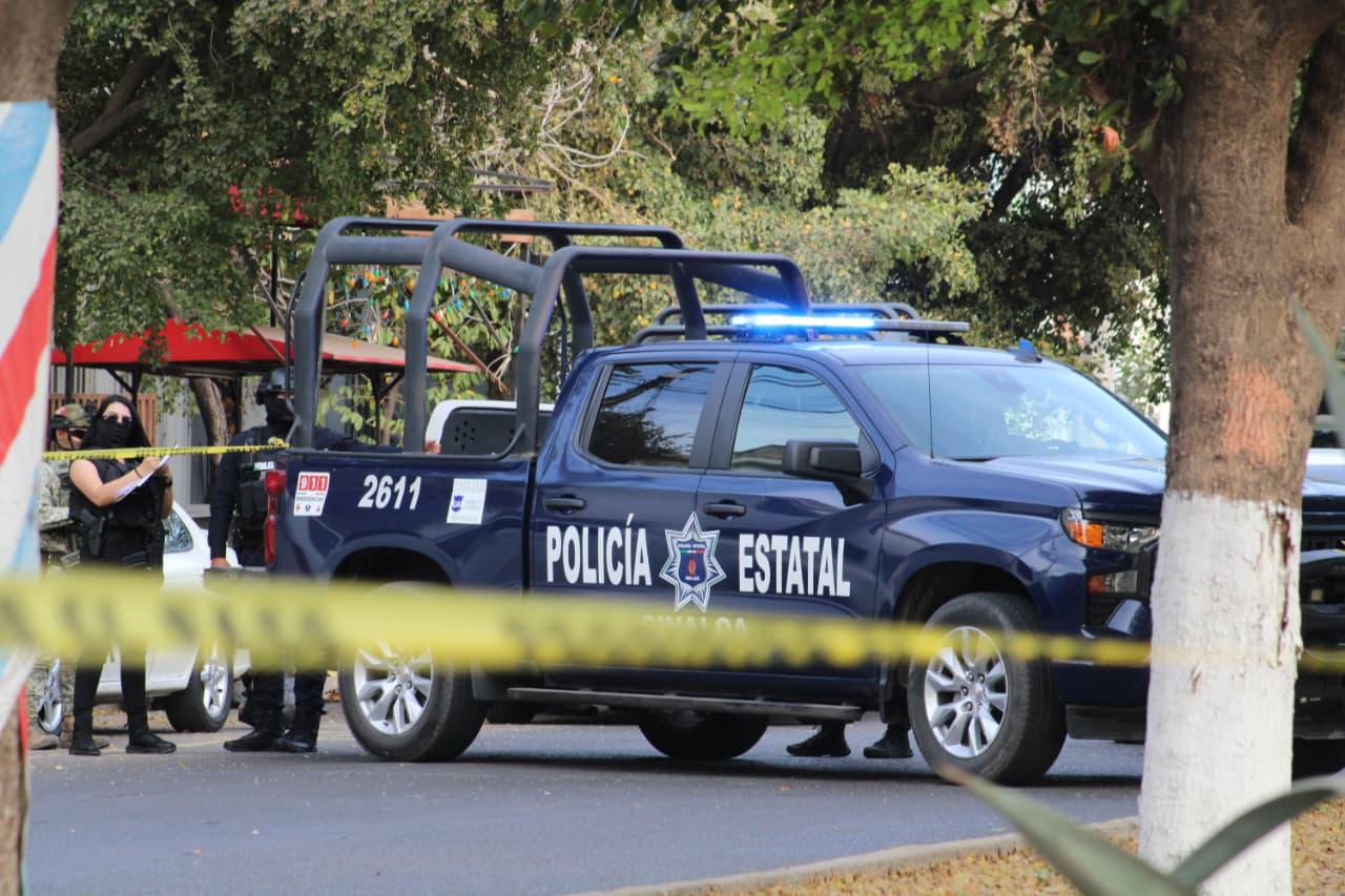 $!Asesinan a hombre dentro de un vehículo en Infonavit Solidaridad, en Culiacán