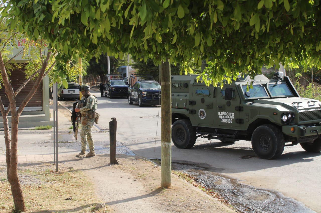 $!Mantienen asegurada una vivienda en Rosario tras reporte de explosiones