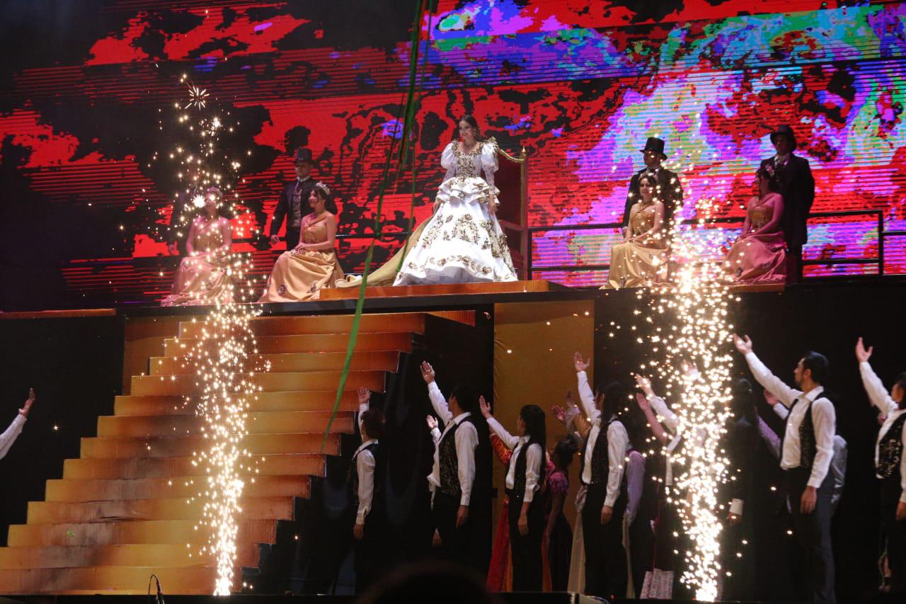 $!Uma I es coronada Reina de los Juegos Florales del Carnaval de Mazatlán