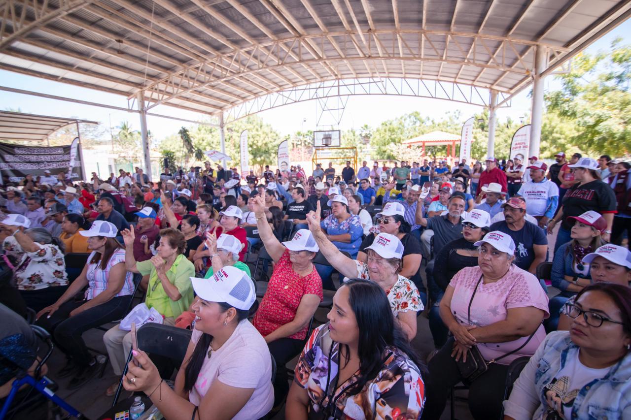 $!Promete Gámez Mendívil construir obras sociales e impulsar el turismo en Baila