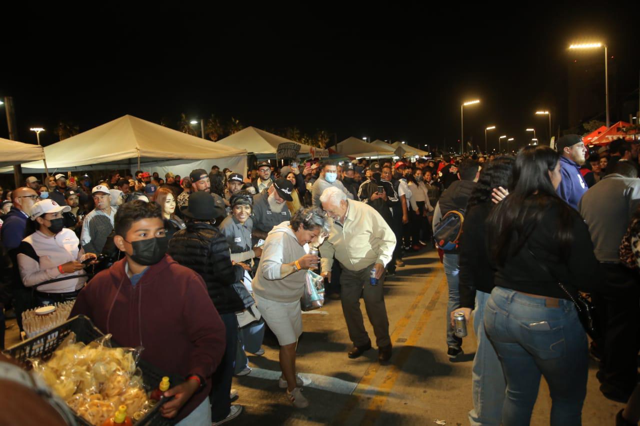 $!Arma La Sonora Dinamita un baile en Mazatlán