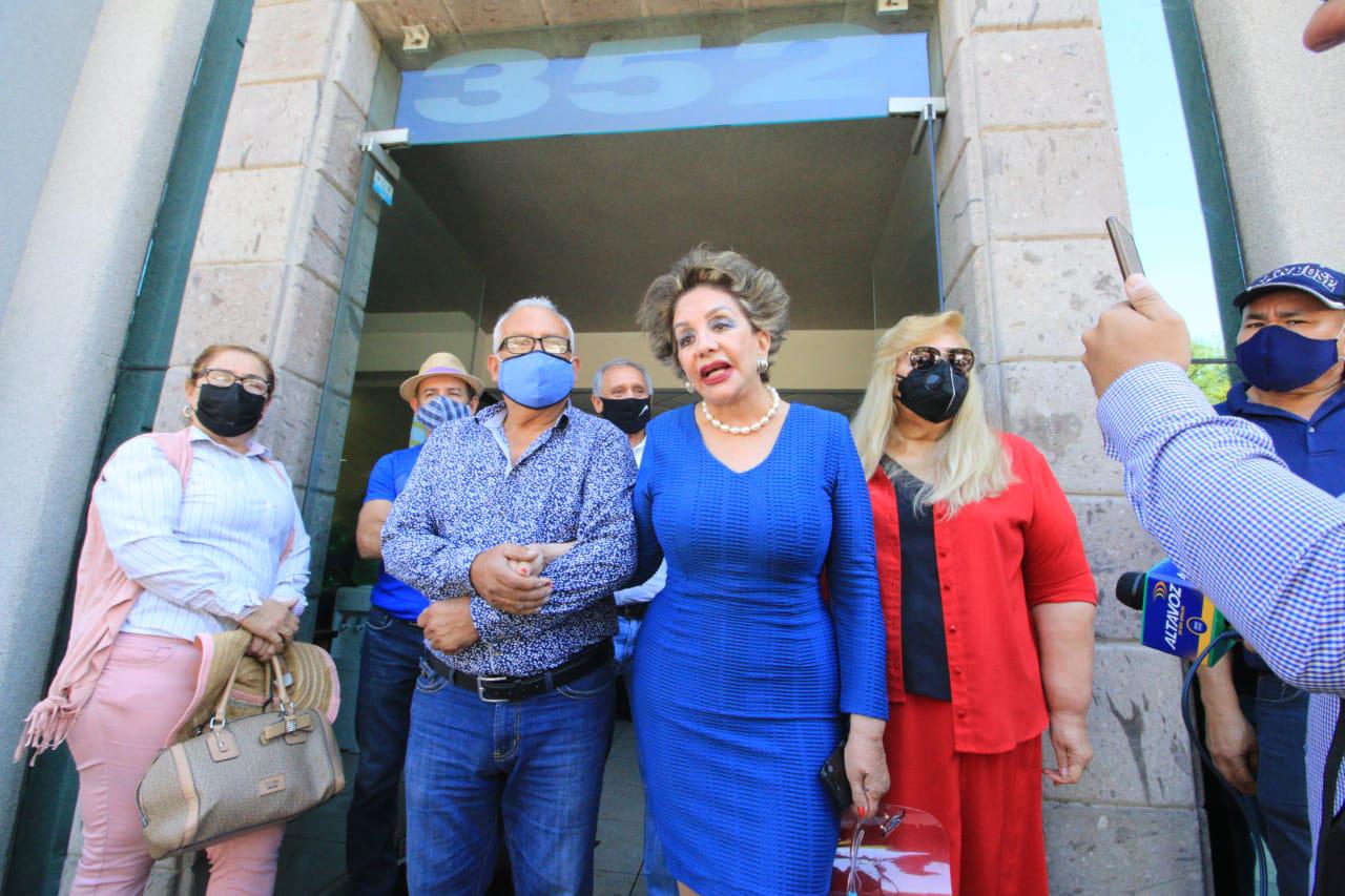 $!‘Revienta’ Lucila Ayala el registro de candidata a la Gubernatura por RSP