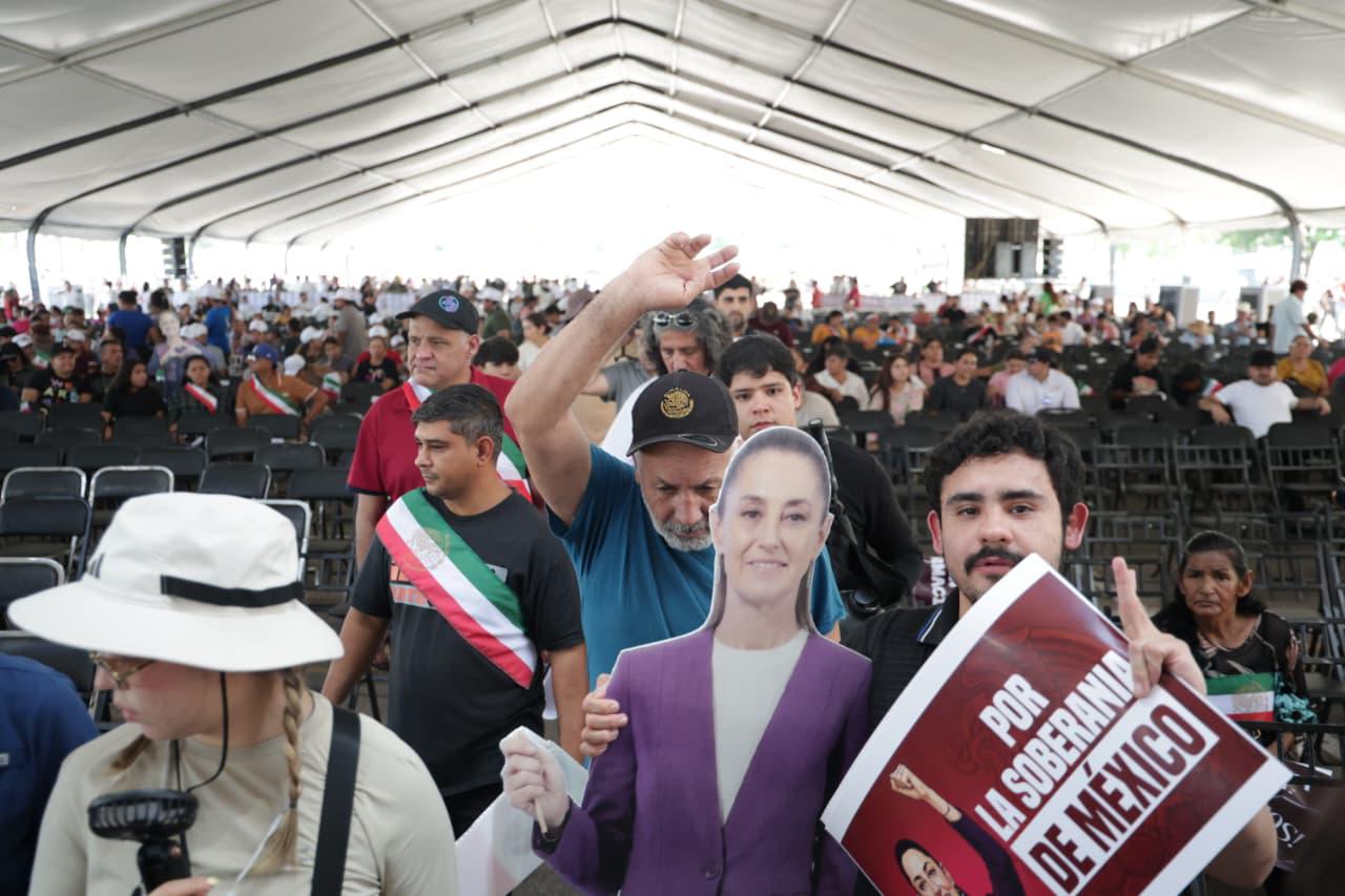 $!Simpatizantes y trabajadores de gobierno se congregan en Culiacán para evento de Sheinbaum