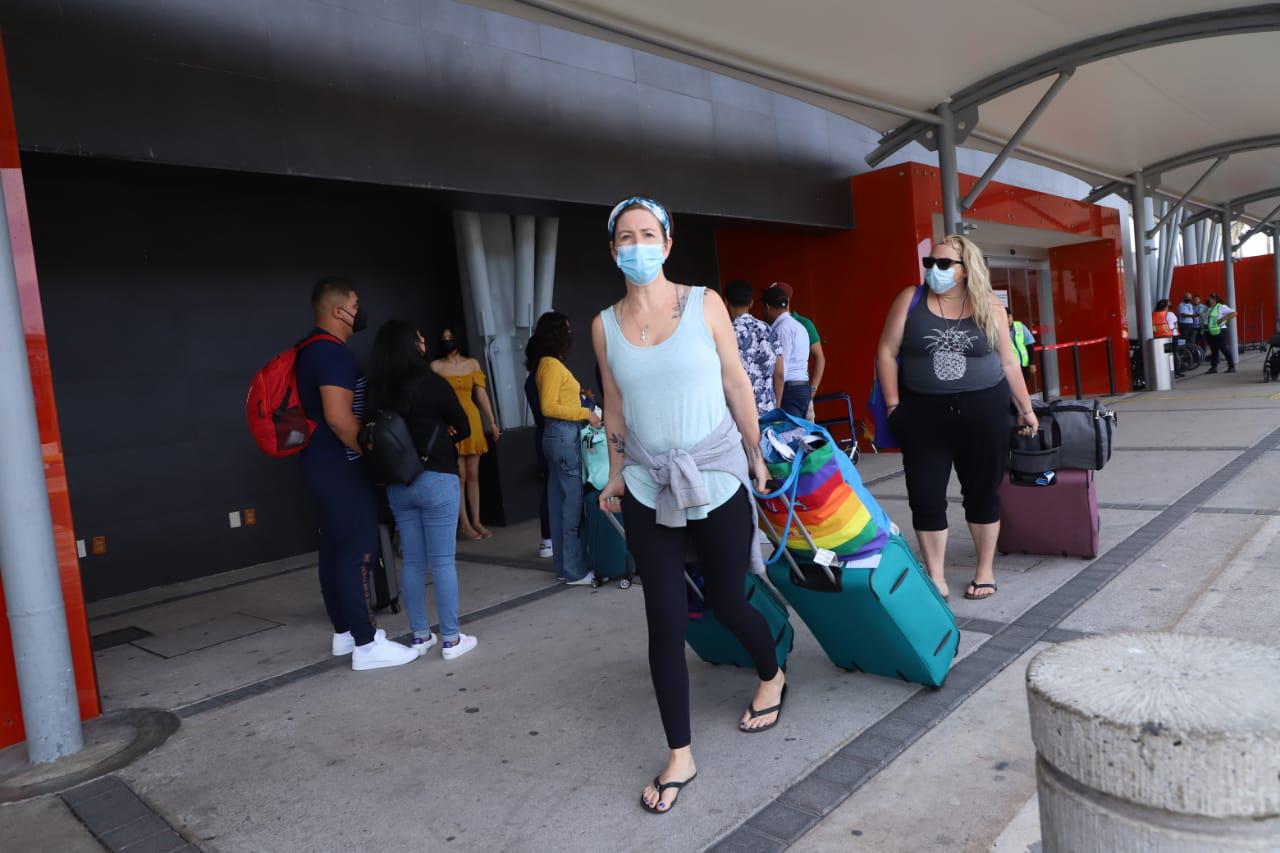 $!Hoteles y centrales camioneras en Mazatlán, ‘al tope’