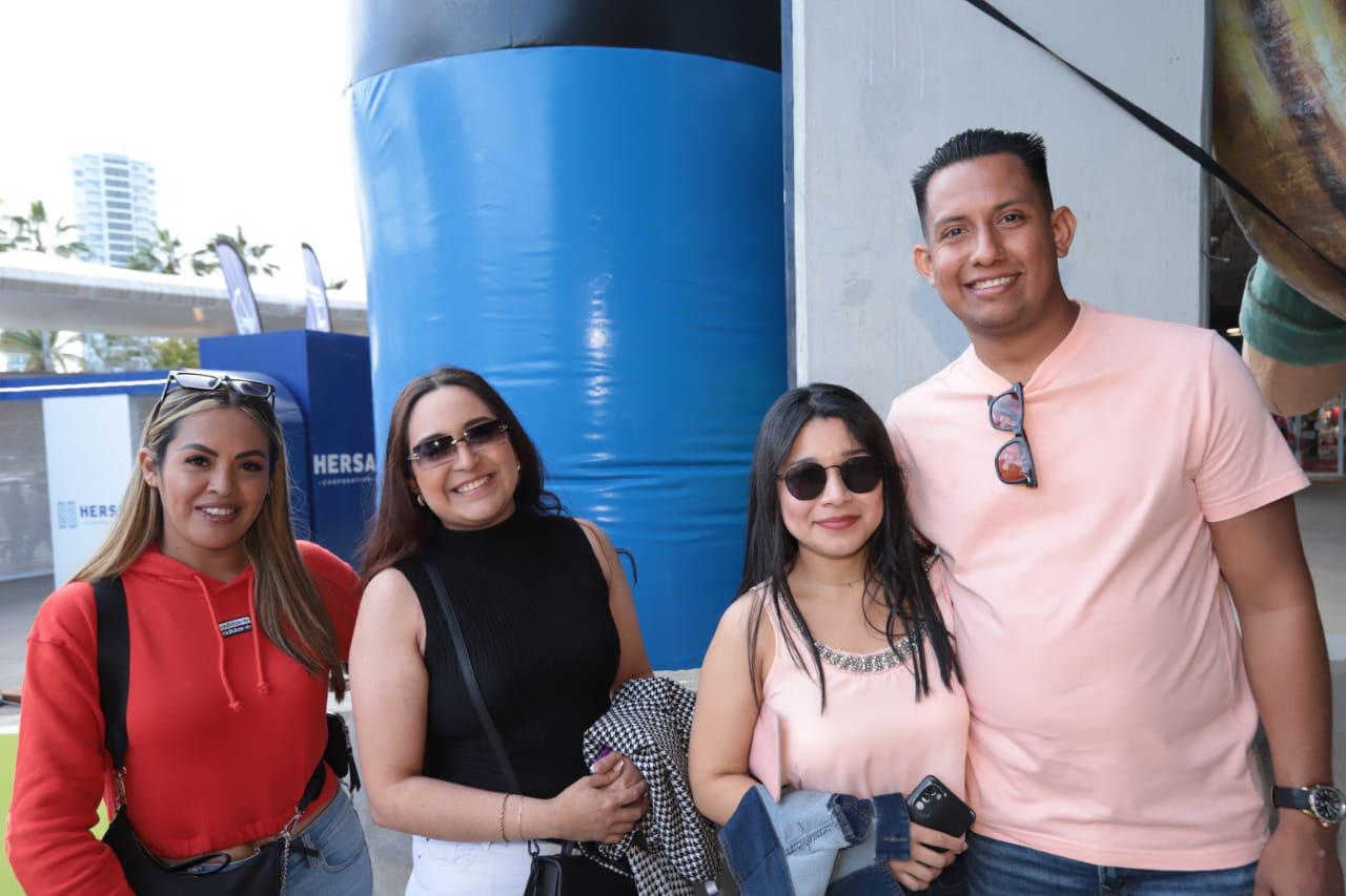 $!Karla Luna, Fernanda Herrera, Marlene y José Luna.