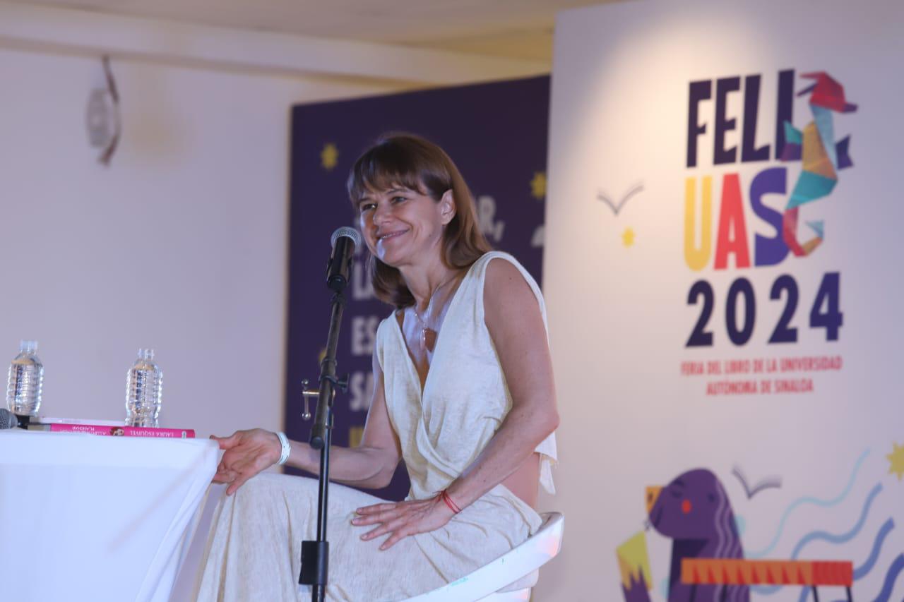 $!Norvind compartió sus impresiones sobre el libro ‘A Lupita le gustaba planchar’, de Laura Esquivel.