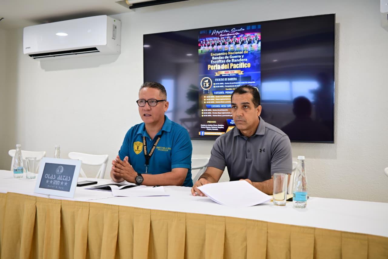 $!Bandas de guerra y escoltas de todo el país vendrán a Mazatlán