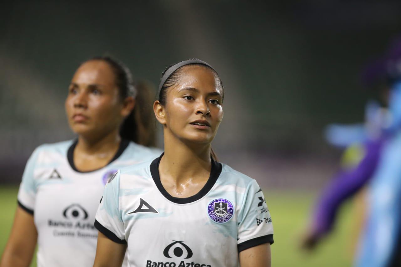 $!Belkis Escalante: La mazatleca que se ha abierto cancha en el futbol y en la vida