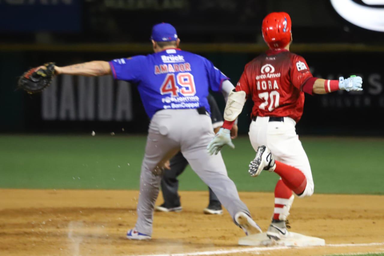 $!Charros cobra desquite en extrainnings y se queda con la serie en Mazatlán