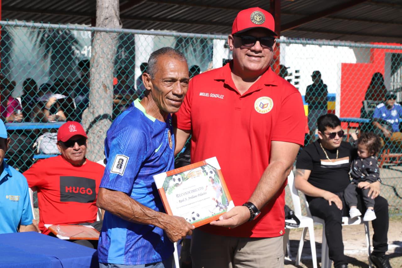 $!Mazatlán inaugura el Torneo de la Amistad 2026 con 28 equipos veteranos de todo el país