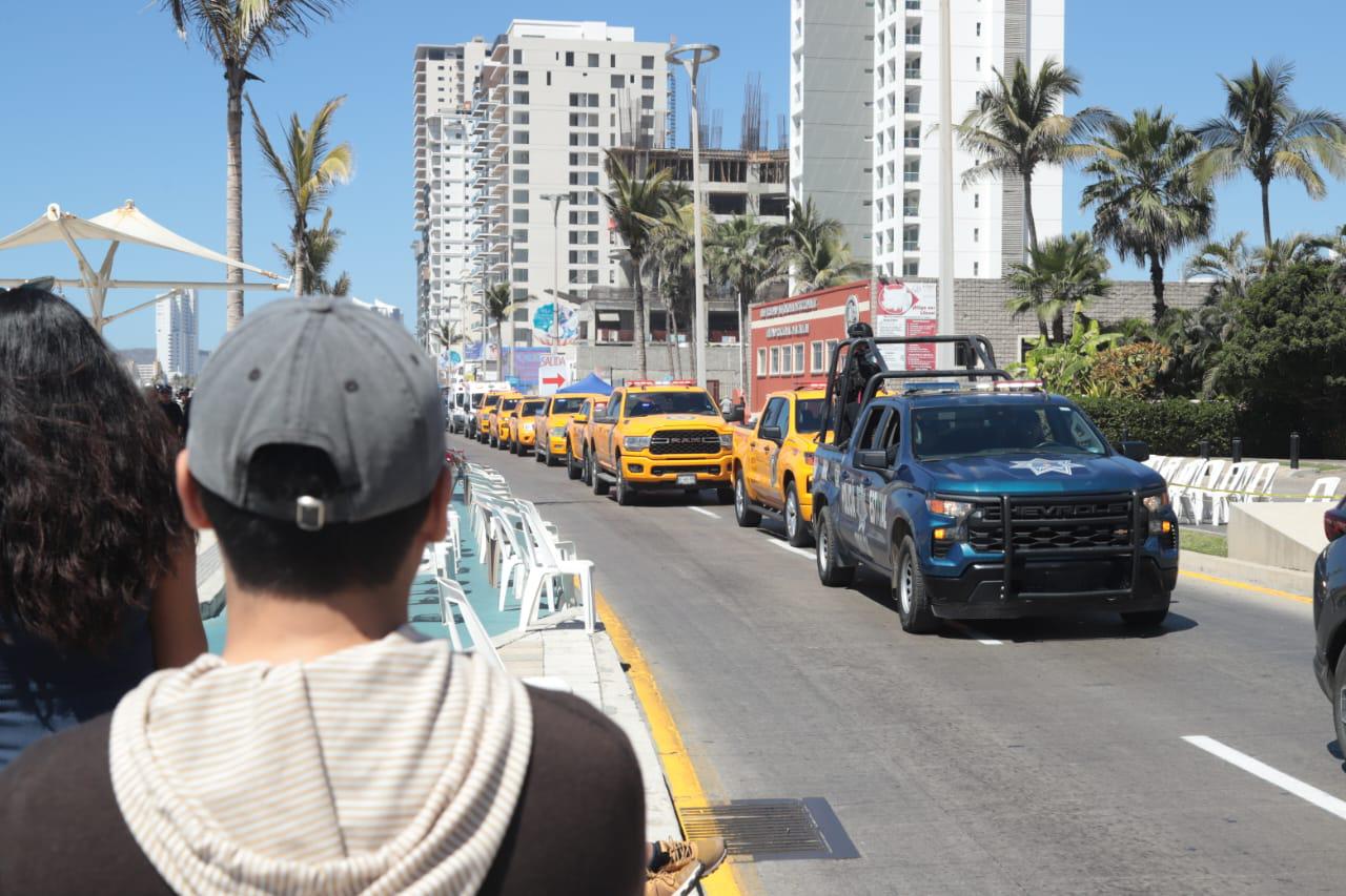 $!Realiza Alcaldesa de Mazatlán recorrido por ruta del desfile bajo fuerte operativo de seguridad