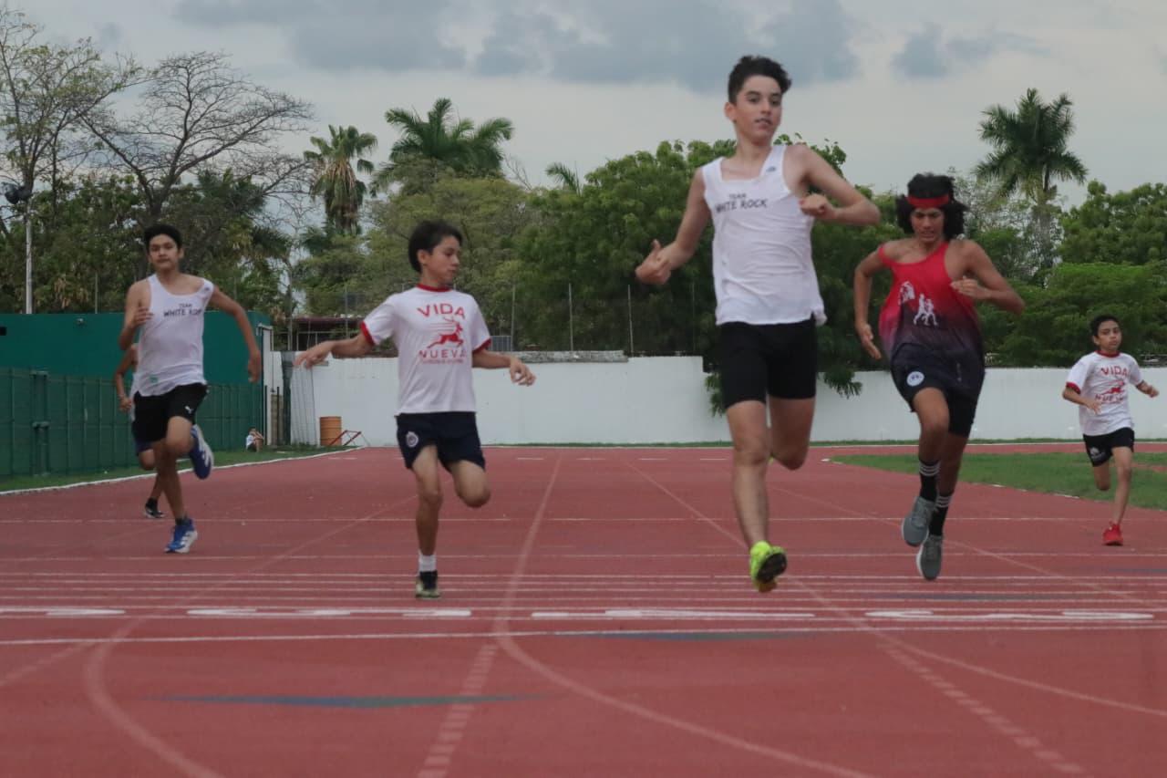 $!Fernanda Ramírez y Javier Labrador brillan en la final del Serial de Atletismo Imdem