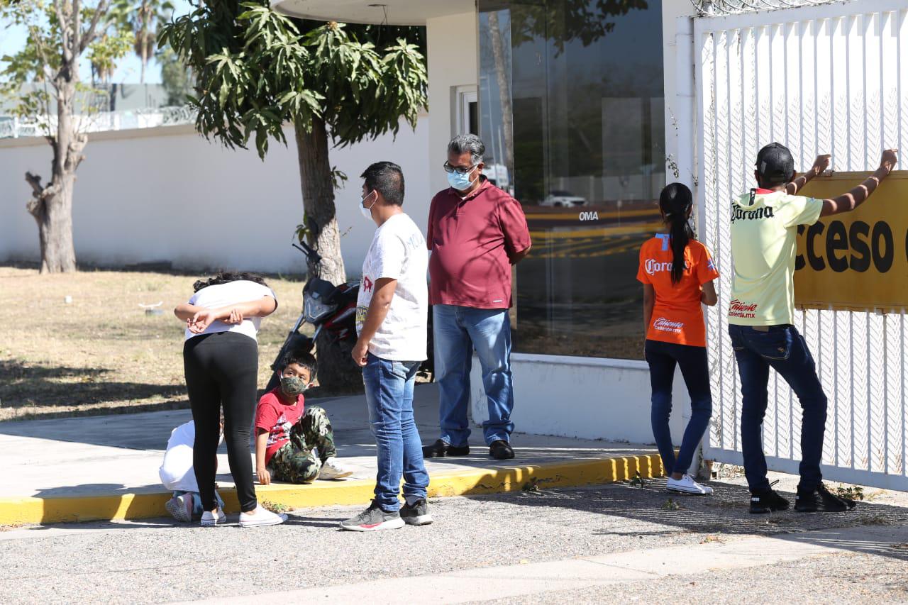 $!Las Águilas del América aterrizan en Mazatlán para su duelo ante los Cañoneros