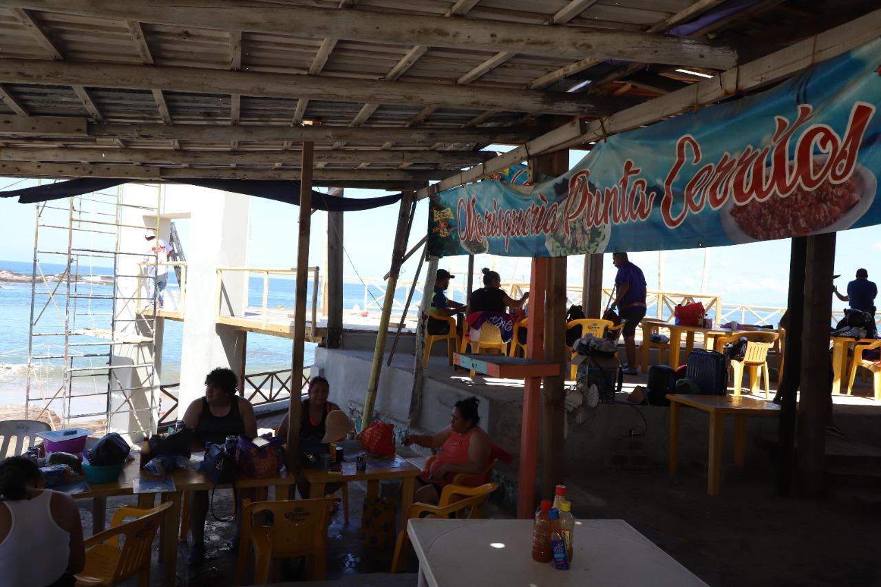 $!Acelera el paso construcción en Playa Cerritos, en Mazatlán