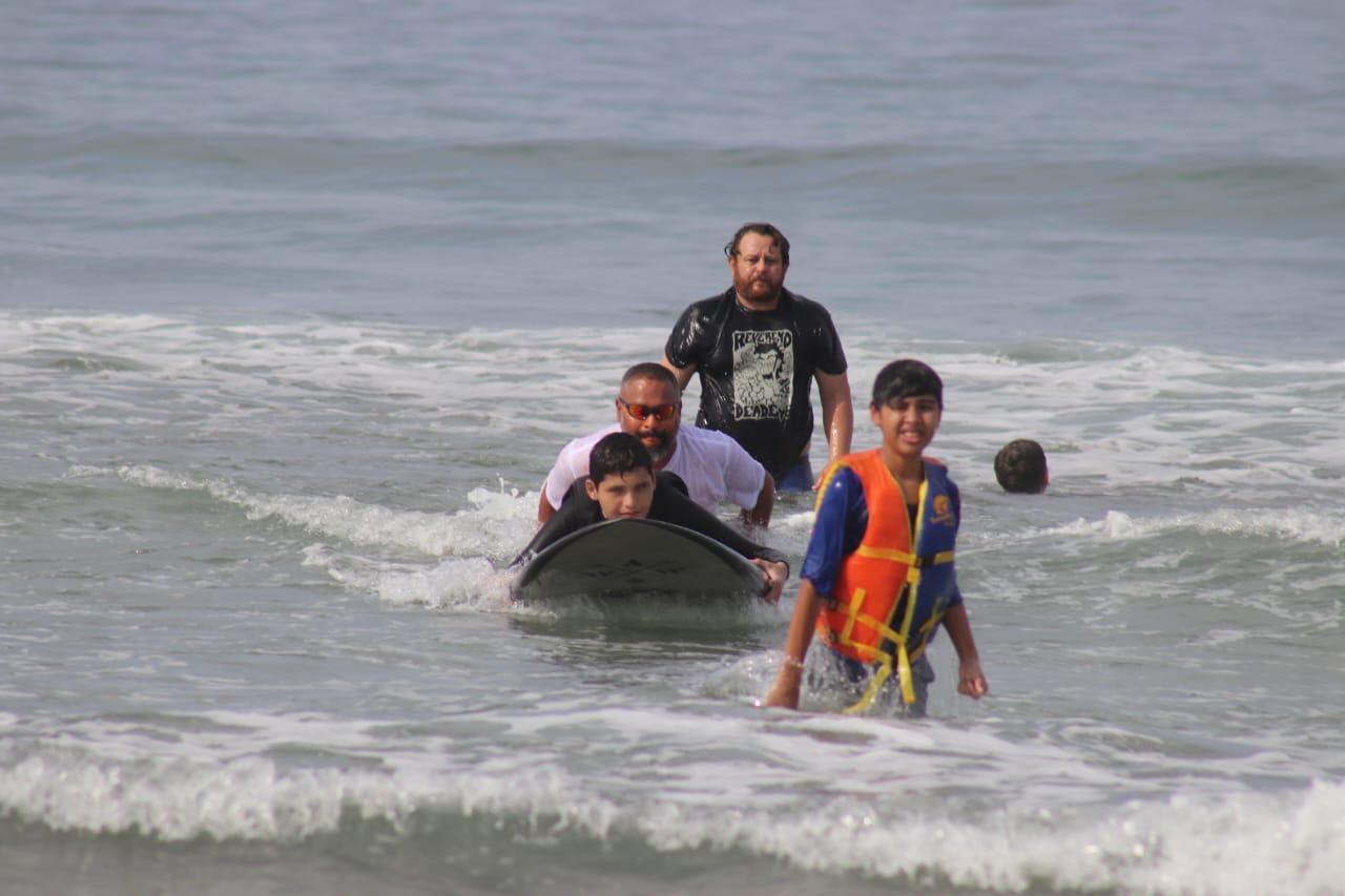 $!Realizan tercera clínica de Olas para Todos, en Playa Bonita