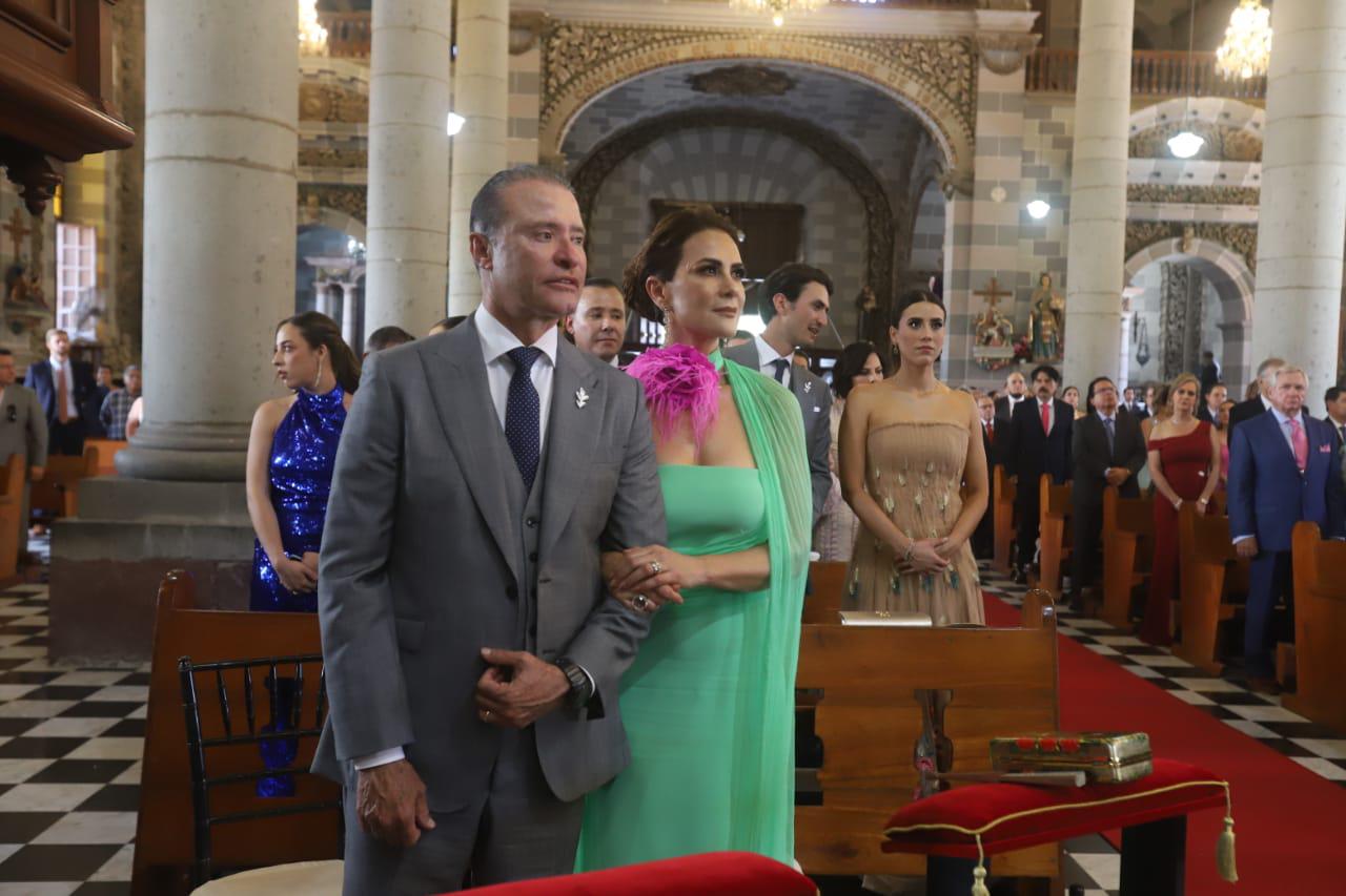 $!Ana Sofía Ley y Quirino Ordaz Fuentes se dan el sí ante el altar