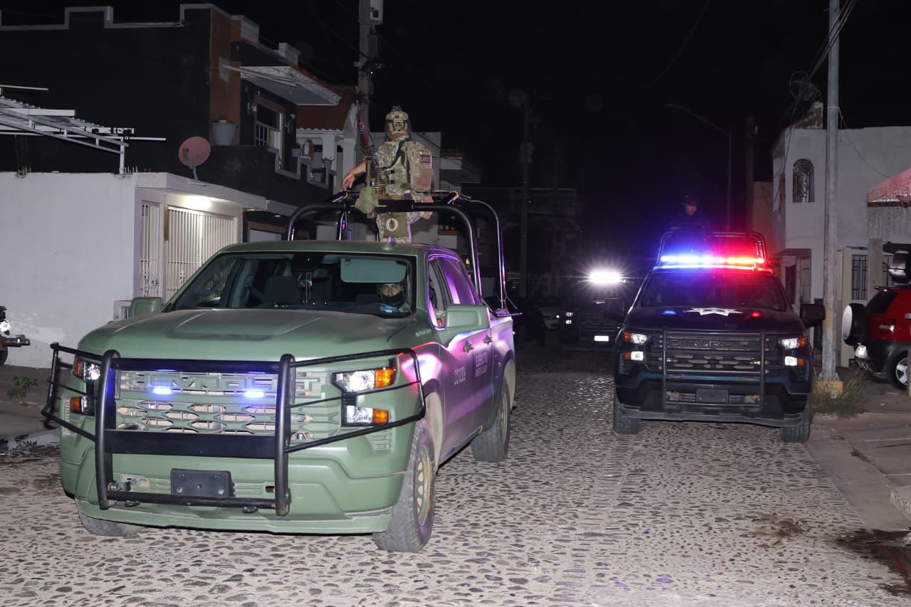 $!Otra casa baleada en Mazatlán, ahora en Valle Dorado; reportan una persona herida
