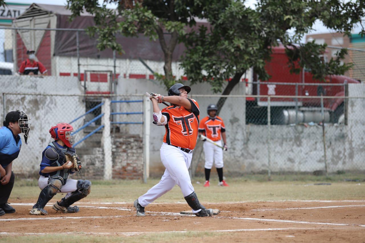 $!Toros de Acuña frena a Dodgers El Tiro en el Mazatlán Baseball Tournament 2021