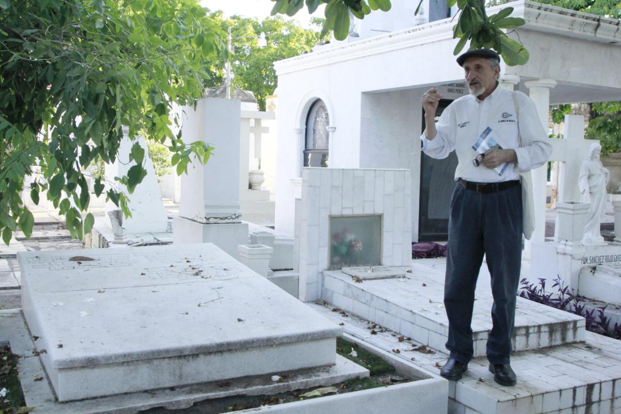 $!El Panteón San Juan es el más viejo de Culiacán. ¿Qué personajes descansan ahí?