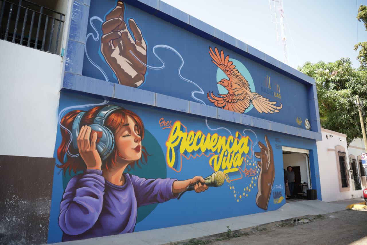 $!Inauguran mural ‘Frecuencia Viva’ en Radio UAS: Un mural por la paz y la identidad universitaria