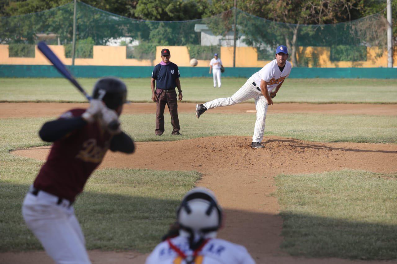 $!Listas las semifinales de la Liga Meseros al Bat