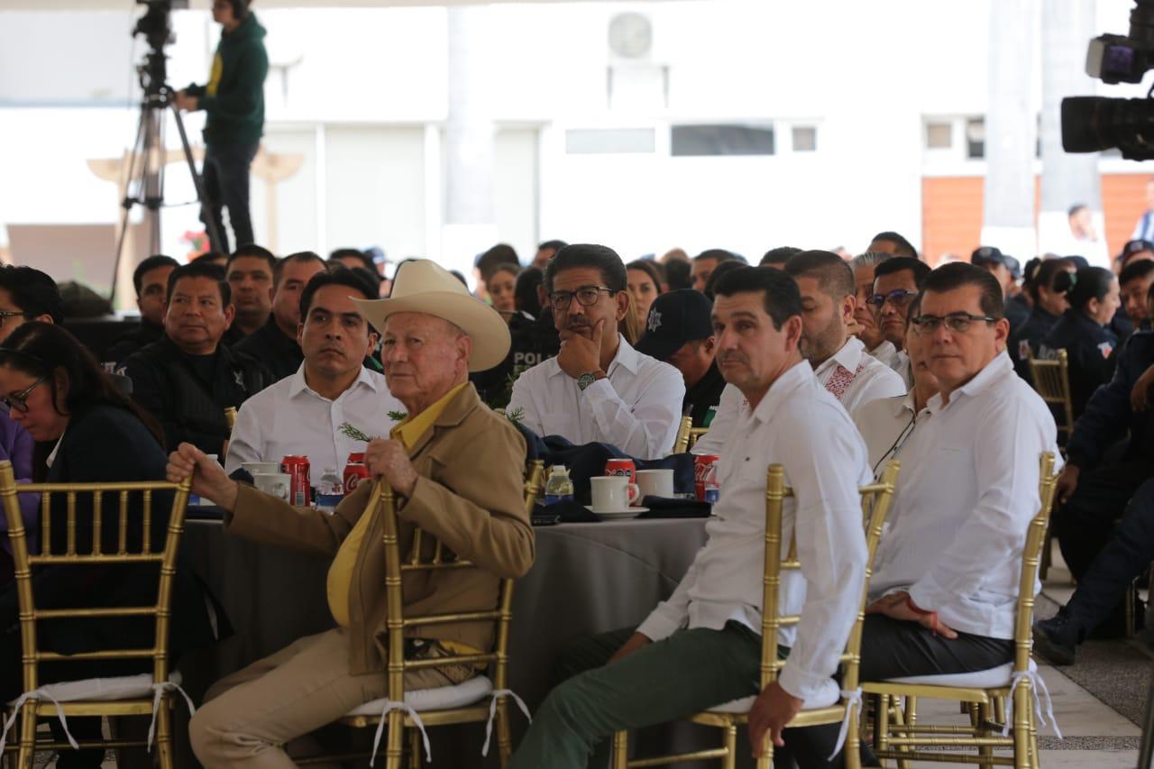 $!Recibe Mazatlán 6 patrullas equipadas del Secretariado Ejecutivo de Seguridad Pública